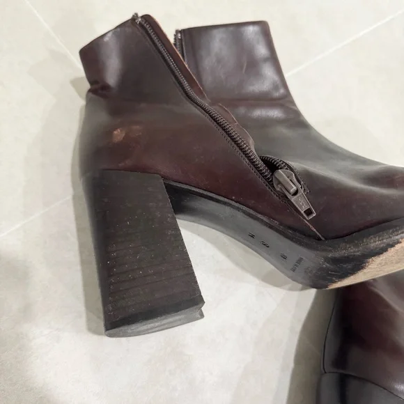 Via Spiga Maroon Heeled Leather Boots - Picture 7 of 9
